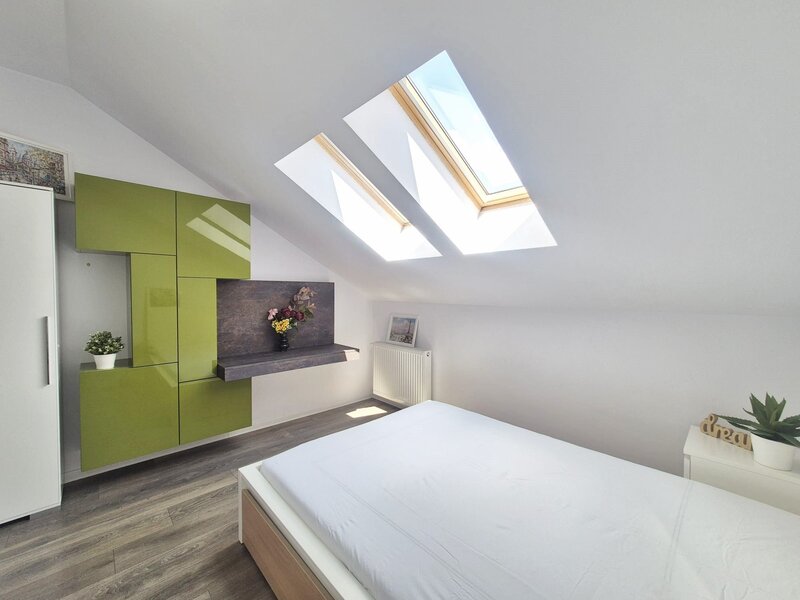 Doua camere, ap. superb mobilat, parcare, 8 minute metrou Nicolae Teclu, comision 0%,